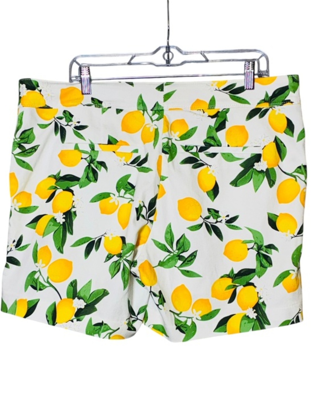 Isaac Mizrahi New York White with Lemons Citrus Shorts Style JLS01735(S19)